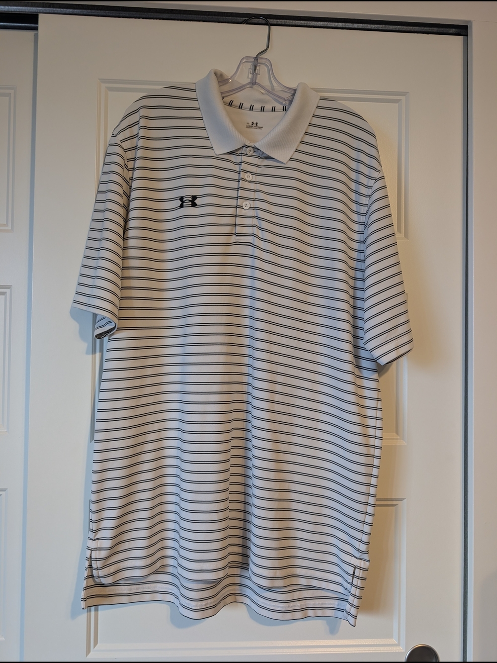 Under Armour Men’s White Polo with Thin Black Stripes